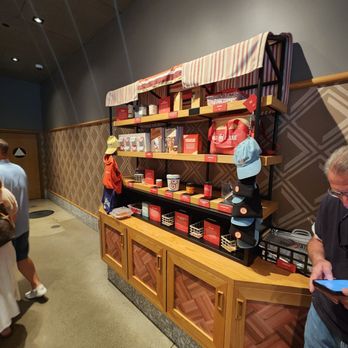 Salt & Straw - Ice Cream & Frozen Yogurt Near Me - Roseville, California Salt & Straw - Ice Cream & Frozen Yogurt Near Me - Roseville, California