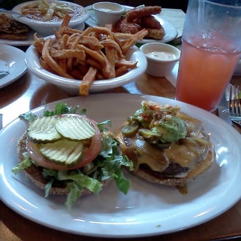 Veggie Grill by Next Level - VG-Cheeseburger - El Dorado style with avocado - Sandwiches Near Me - El Segundo, California Veggie Grill by Next Level - VG-Cheeseburger - El Dorado style with avocado - Sandwiches Near Me - El Segundo, California