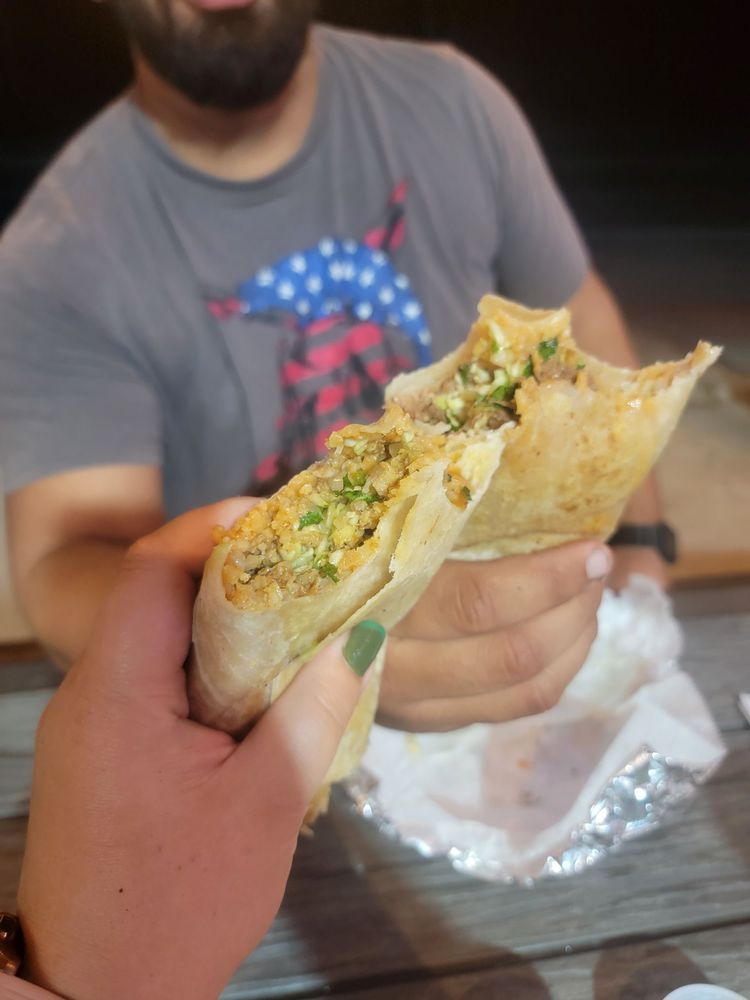 Yanez Tacos
