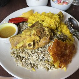 Lamb shank with Baghali Polo (باقالی پلو با ماهیچه)