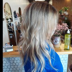Highlight root touch up
