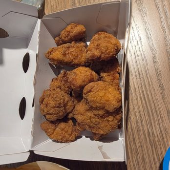 Shake Shack - Chicken Nuggets - Fast Food Near Me - Phoenix, Arizona