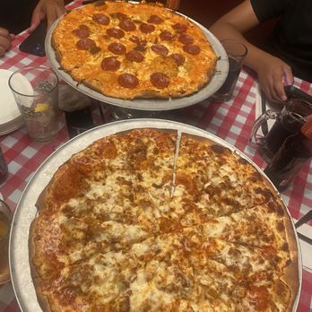 Kinchley's Tavern - Pizza Near Me - Ramsey, New Jersey