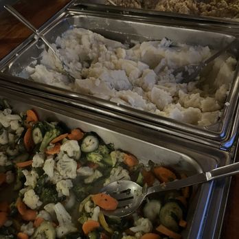 Smith's Family Garden Luau - Food - Music Venues Near Me - Kapaa, Hawaii