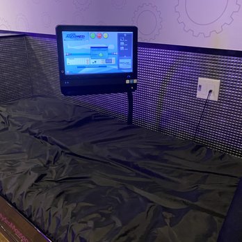 Planet Fitness - Massage table - Gyms Near Me - Reading, Pennsylvania Planet Fitness - Massage table - Gyms Near Me - Reading, Pennsylvania