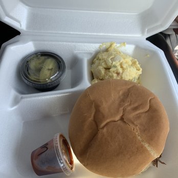 Poppa's Pit Barbeque - Chopped brisket samich with tater salad - Barbeque Near Me - Gunter, Texas Poppa's Pit Barbeque - Chopped brisket samich with tater salad - Barbeque Near Me - Gunter, Texas