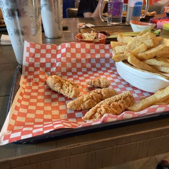 High Five Diner - Chocolate giant milkshake t Chicken tenders - Diners Near Me - Little Fort, British Columbia High Five Diner - Chocolate giant milkshake t Chicken tenders - Diners Near Me - Little Fort, British Columbia