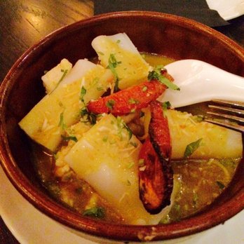 R&D Restaurant - Seafood curry / ddukboki - Asian Fusion Near Me - Toronto, Ontario