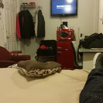 Holiday Motel - This is the whole room. Enjoy. - Hotels Near Me - Bend, Oregon
