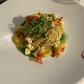 Crab - Lobster Linguini - Seafood Near Me - Rome, RM Crab - Lobster Linguini - Seafood Near Me - Rome, RM