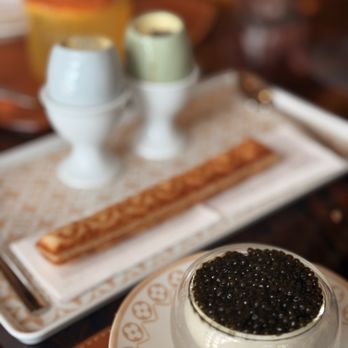 Le Café Louis Vuitton - Cafes Near Me - New York, New York Le Café Louis Vuitton - Cafes Near Me - New York, New York
