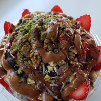 Berry Brand - Acai Bowls Near Me - Cerritos, California Berry Brand - Acai Bowls Near Me - Cerritos, California