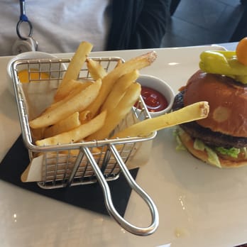 Borealis - American burger - Diners Near Me - Aurora, Colorado