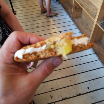 Parlour Bakery - Cookie sandwich with lemon curds - Cupcakes Near Me - Plantation, Florida Parlour Bakery - Cookie sandwich with lemon curds - Cupcakes Near Me - Plantation, Florida