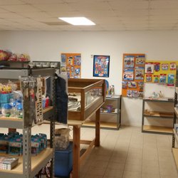 Train Party - Stop by if you are in the LaPlata, MO area and shop.