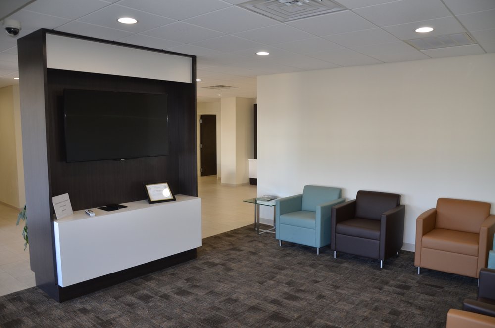 HOOKS LINCOLN Updated September 2024 15 Photos & 26 Reviews 8900