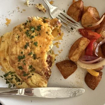 Mission Inn Restaurant - Omlette with roasted potatoes - Breakfast & Brunch Near Me - Riverside, California Mission Inn Restaurant - Omlette with roasted potatoes - Breakfast & Brunch Near Me - Riverside, California