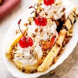 Yeti's Ice Cream & Treats - Banana Split