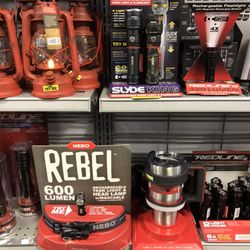 Grizzly's General & Skagway Radio Shack - Grizzly's General Flashlight section