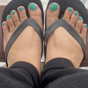 Topline Nails and Lashes - Pedicure - Nail Salons Near Me - Pico Rivera, California