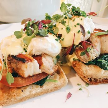 Sibling by Pushkin's - pork belly benedict - New American Near Me - Sacramento, California Sibling by Pushkin's - pork belly benedict - New American Near Me - Sacramento, California