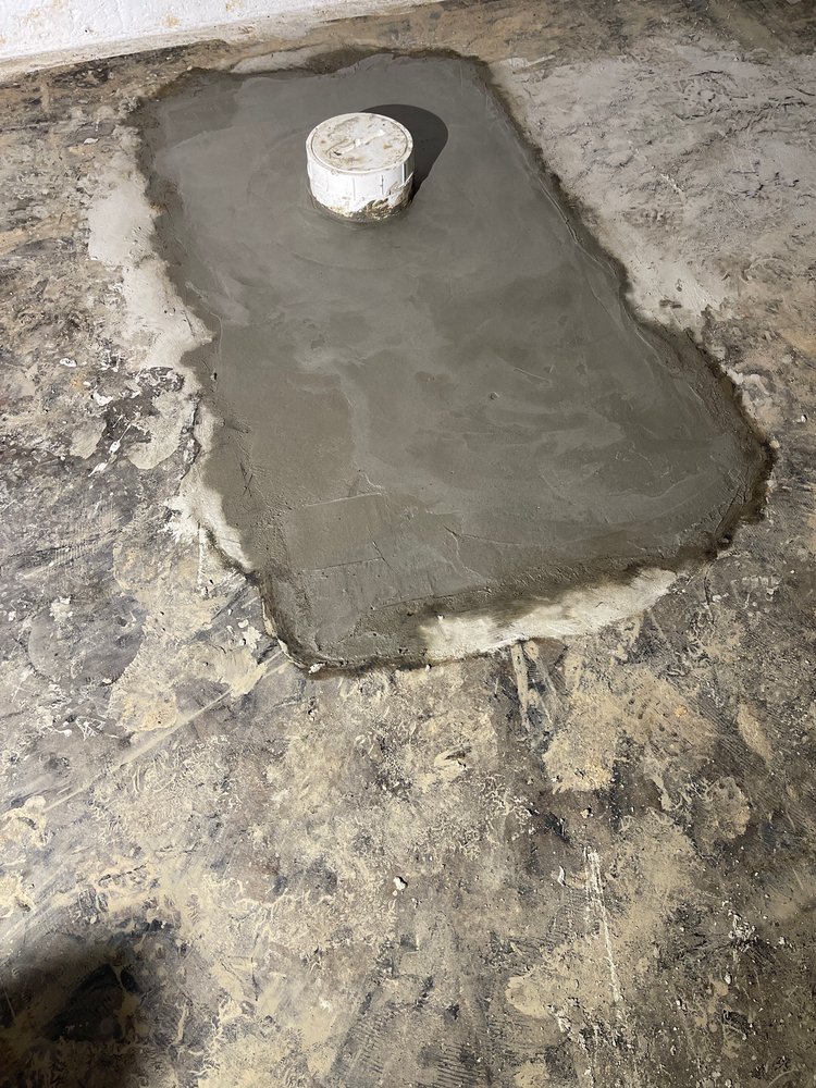 Slide of Motown Plumbing E-Z Sewer & Drain