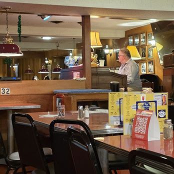 Lee's Chicken Restaurant - Live music - American Near Me - Lincoln, Nebraska Lee's Chicken Restaurant - Live music - American Near Me - Lincoln, Nebraska