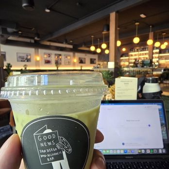 Good News Bar - Matcha latte + turmeric gold - Coffee & Tea Near Me - San Diego, California Good News Bar - Matcha latte + turmeric gold - Coffee & Tea Near Me - San Diego, California