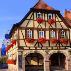 Zum Goldenen Kreuz - Unser geschichtsträchtiger Landgasthof