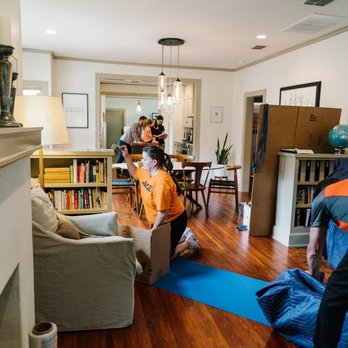 StraightLine Moving - House Preparation - Movers Near Me - Roscoe, Illinois