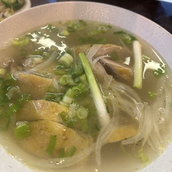 Ipho - Chicken Noodle Soup - Vietnamese Near Me - Lincolnwood, Illinois