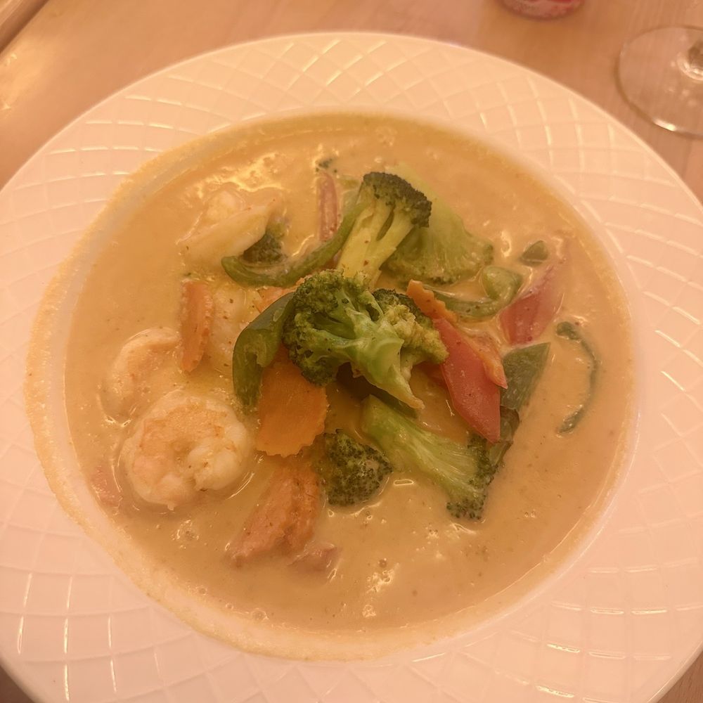Mai Thai Bistro - Shrimp pangang curry - Sushi Bars Near Me - Vero Beach, Florida Mai Thai Bistro - Shrimp pangang curry - Sushi Bars Near Me - Vero Beach, Florida