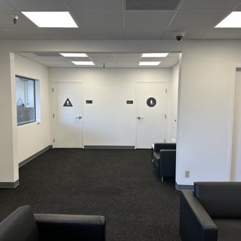 Tesla - Waiting area - Car Dealers Near Me - Gilroy, California Tesla - Waiting area - Car Dealers Near Me - Gilroy, California