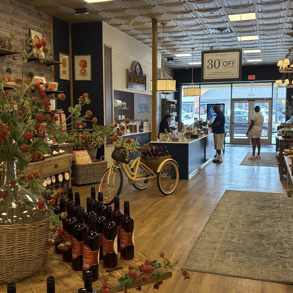 Smith Creek Winery - Store - Wine Tasting Room Near Me - Branson, Missouri Smith Creek Winery - Store - Wine Tasting Room Near Me - Branson, Missouri