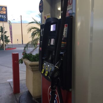 Rapid 76 - Gas Stations Near Me - Woodland Hills, California