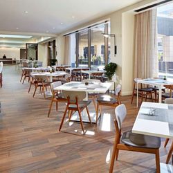 Hilton Pasadena - Restaurant