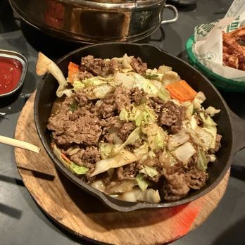 New Village Gastro Pub - Bulgolgi - Korean Near Me - Northbrook, Illinois