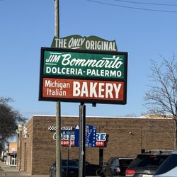 Bommarito Bakery - Outside