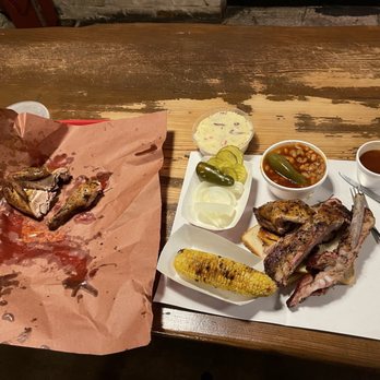 Cooper's Old Time Pit Bar-B-Que - Barbeque Near Me - Austin, Texas