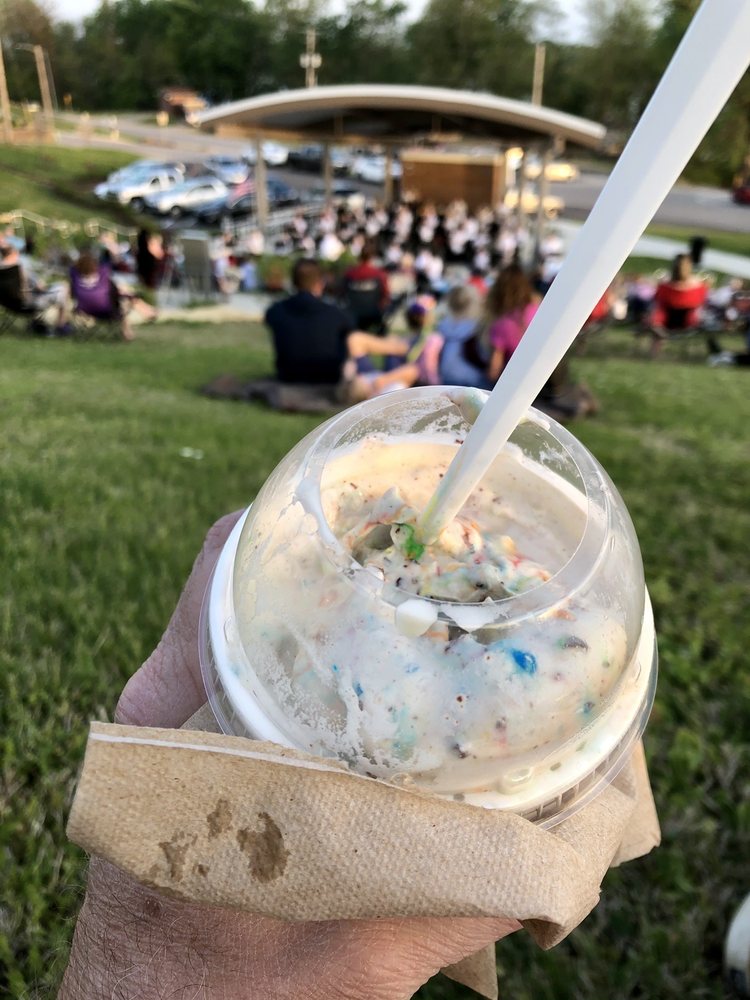 RIVERTOWN ICE CREAM SHOP 15 Photos 521 State St, Newburgh, Indiana