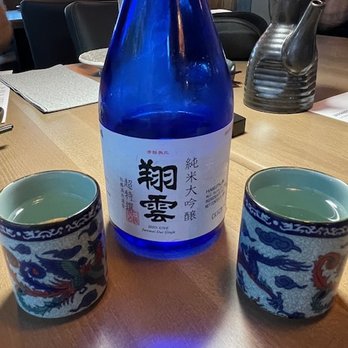 ShinSen Sushi & Lounge - Hakutsuru Sho-Une Junmai Daiginjo.
Also tried a bottle of the Yaegaki Kuro_Bin.
Both excellent. - Sushi Bars Near Me - Vancouver, Washington ShinSen Sushi & Lounge - Hakutsuru Sho-Une Junmai Daiginjo.
Also tried a bottle of the Yaegaki Kuro_Bin.
Both excellent. - Sushi Bars Near Me - Vancouver, Washington
