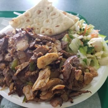 Koftaky Grill - Hummus and pita bread appetizer. - Egyptian Near Me - Hermitage, Tennessee