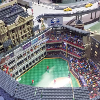 LEGOLAND Discovery Center - Lego baseball stadium - Kids Activities Near Me - Grapevine, Texas