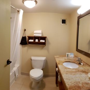 Hampton Inn Chicago-Carol Stream - Bathroom in Our Room at Hampton Carol Stream - Hotels Near Me - Carol Stream, Illinois