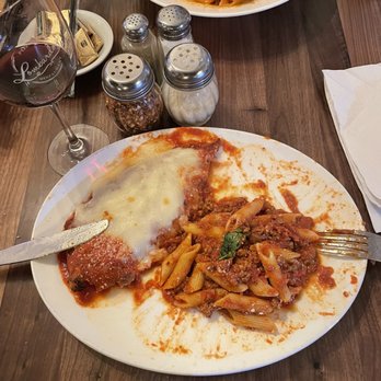 Lombardo's - Chicken Parmesan with meat sauce - Italian Near Me - White Plains, New York Lombardo's - Chicken Parmesan with meat sauce - Italian Near Me - White Plains, New York