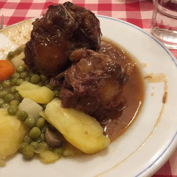 Casa Salvador - Half order oxtail - Spanish Near Me - Madrid, M Casa Salvador - Half order oxtail - Spanish Near Me - Madrid, M