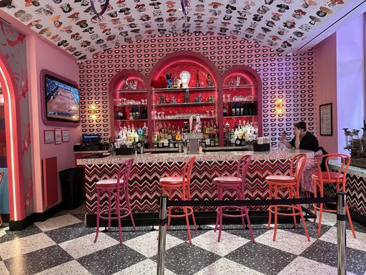 Serendipity 3 - Times Square by null