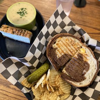 South Store Cafe - Reuben and Potato Leek Soup - Breakfast & Brunch Near Me - Hillsboro, Oregon South Store Cafe - Reuben and Potato Leek Soup - Breakfast & Brunch Near Me - Hillsboro, Oregon