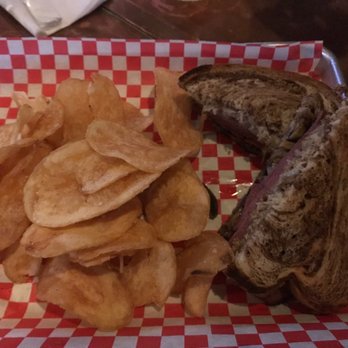 Vincent's Sports Pub - Sports Bars Near Me - Austin, Texas Vincent's Sports Pub - Sports Bars Near Me - Austin, Texas