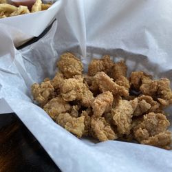 Shuck Me Southlake - alligator